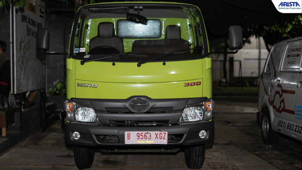 Hino 300 series