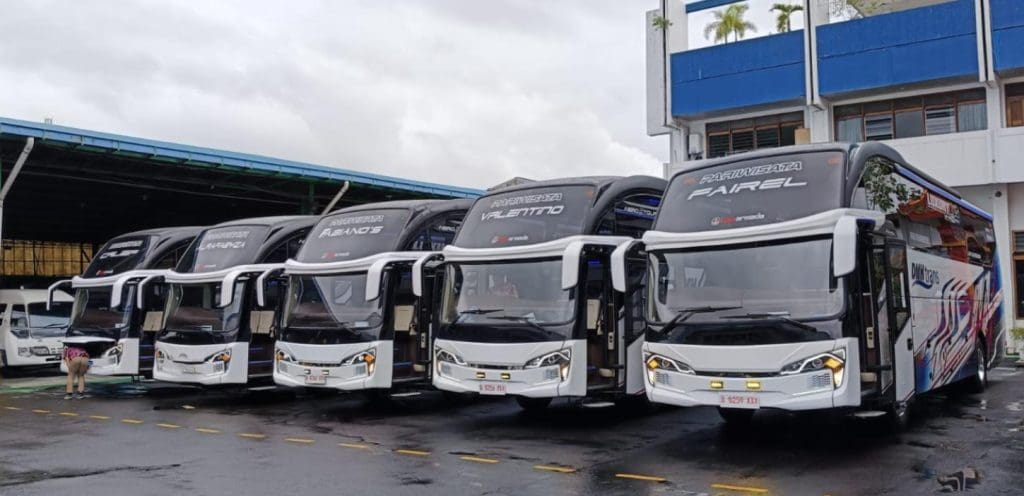 Hino Bus RM 280 ABS
