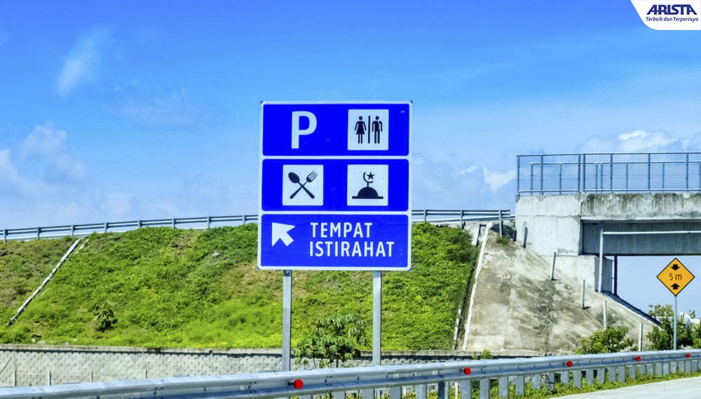 Menghitung-Perkiraan-Biaya-Charge-Mobil-Listrik-untuk-Liburan