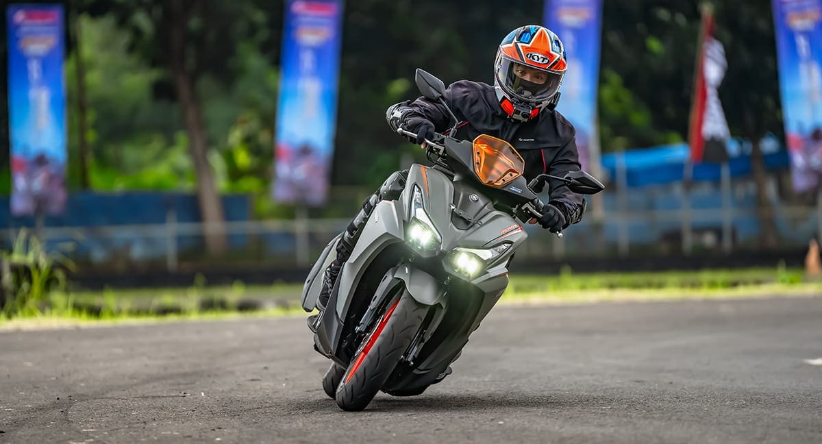 Track Day Yamaha Aerox Alpha
