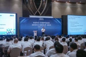 rapat pimpinan arista