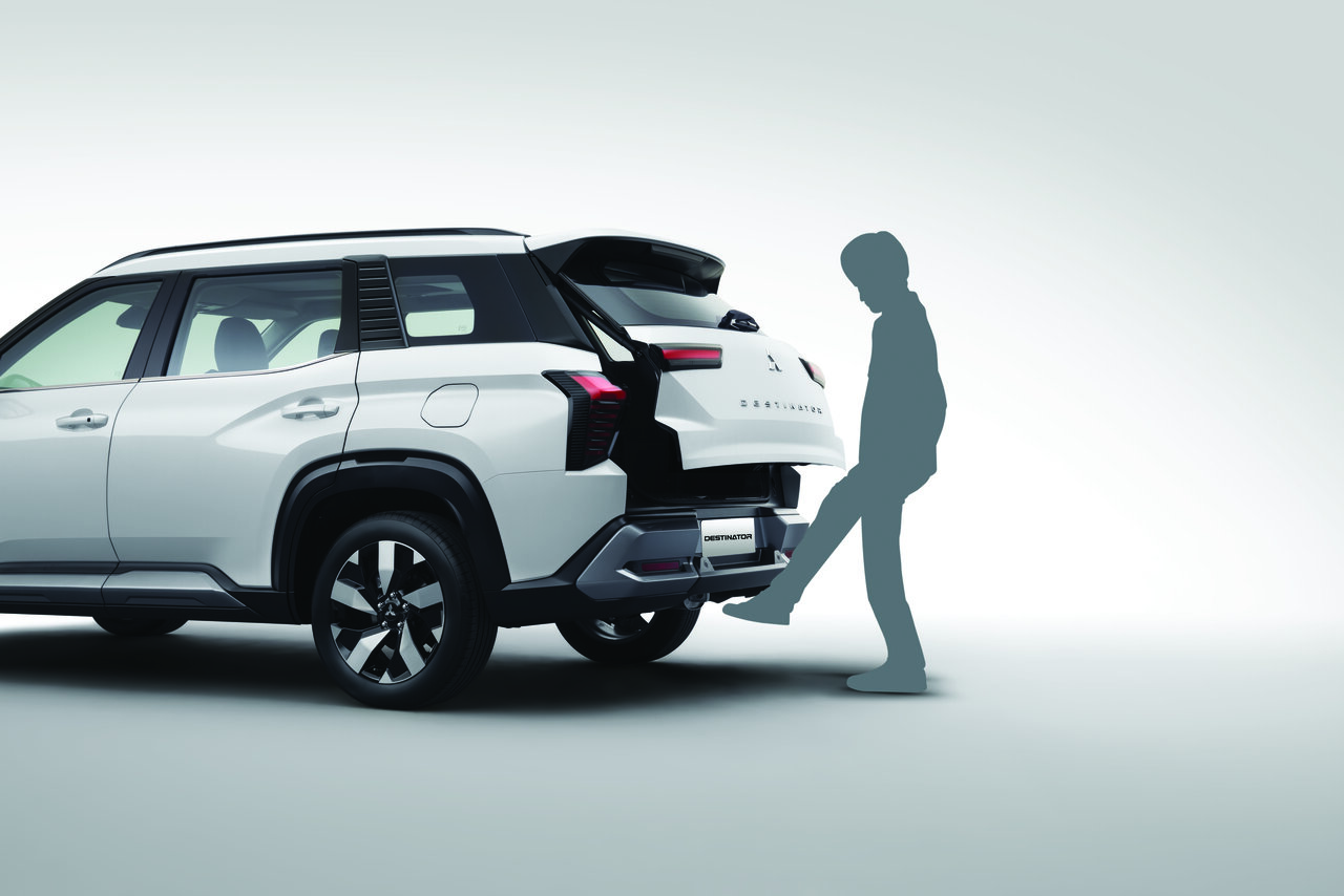 Mitsubishi Destinator Ultimate
