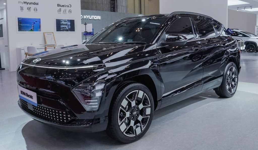 beli mobil listrik